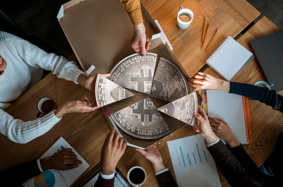 Collaboration in finance